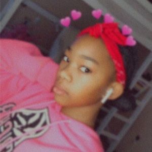 Meet your Posher, Kelisiana